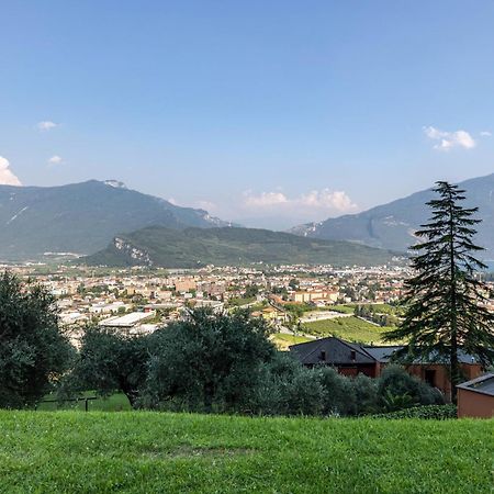 La Terrazza Di Vincent Sul Garda Apartment ริวาเดลการ์ดา ภายนอก รูปภาพ